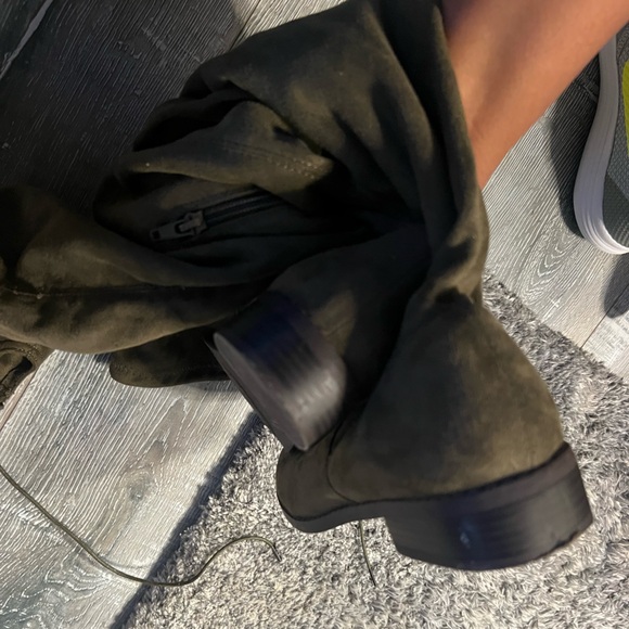 Knee-High Faux Suede Boots - Picture 4 of 5